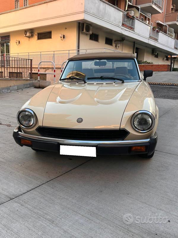 Fiat 124 Spider 1981 photo 4