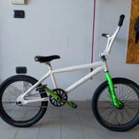 BMX brakeless