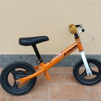 Bicicletta BTWEEN senza pedali 10 pollici