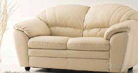 divano morbidissimo per negozio o ufficio