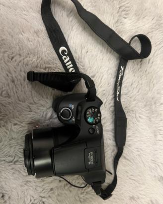 Canon PowerShot SX520 HS