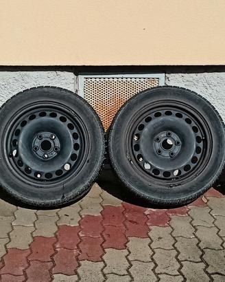 cerchi con con  gomme da 16