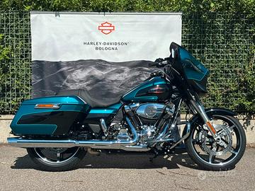 H-D Touring Street Glide NEW BICOLORE
