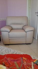 Poltrona  tessuto in microfibra