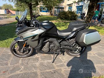 Cf Moto 650GT CON VALIGIE