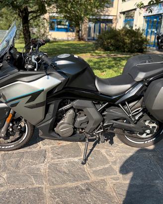 Cf Moto 650GT CON VALIGIE