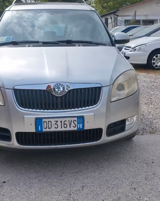 Skoda Roomster 1.4 benz 16V Sport neopatentati