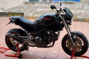 Ducati Monster 900 Dark Carburatori (1999)