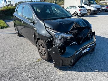 Kia Picanto 1.2 12V 5 porte AMT GT Line. ***INCIDE