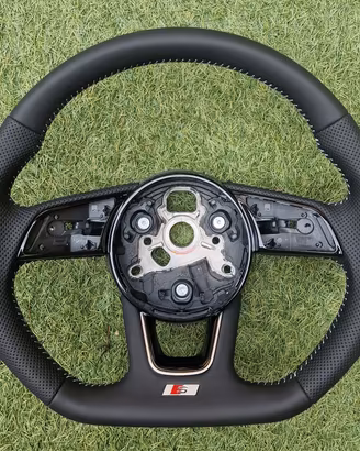 Volante Piatto Audi 2016-2025 Nuovo A3 Q2 A4 A5 S