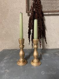 Coppia candelieri in legno