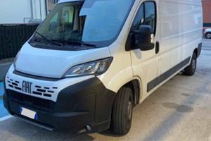 FIAT Ducato (4ª serie) Ducato 35 2.2 Mjt 140CV...