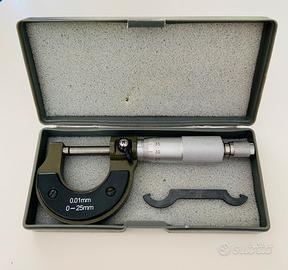 Micrometro 0 ~ 25 mm