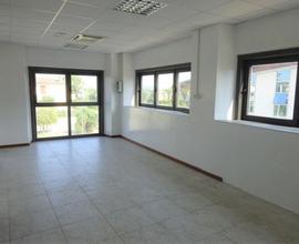 Ufficio in complesso commerciale (sub 24)