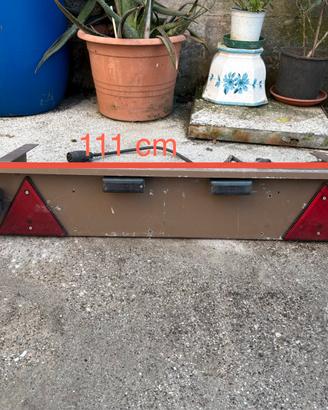 Barra posteriore per carrello appendice