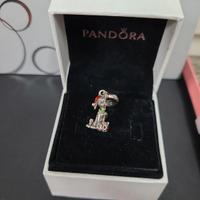 Charm Pluto Christmas Gift  Pandora 79919C01