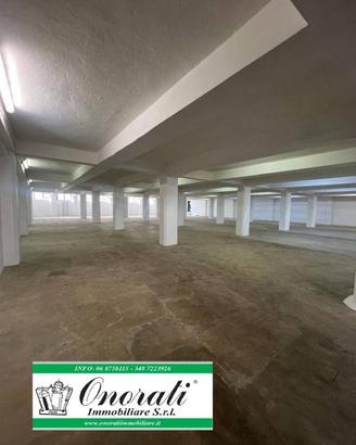 Immobile di 850 m² a Roma