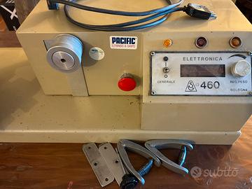 Incordatrice racchette