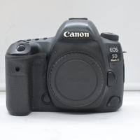 Canon 5D Mark IV