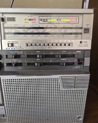 Radioregistratore vintage Sharp GF-666