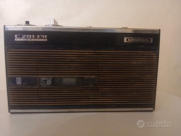 RADIO portatile  GRUNDIG C 201 -FM AUTOMATIC  