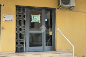 NEGOZIO A VENAFRO
