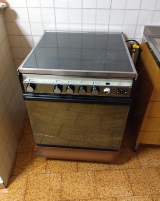 Cucina a gas vintage