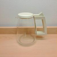 Brocca / Caraffa in vetro con manico e coperchio