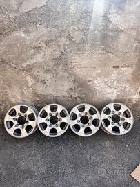 4 cerchi in lega Mitsubishi per Pajero