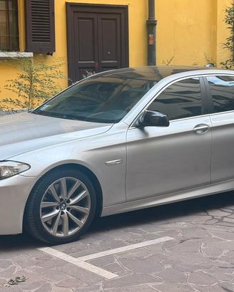 Bmw 550i x drive 2011 4.4 v8 biturbo