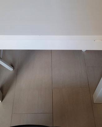 Tavolo Bjursta ikea