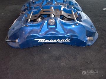 PINZE ANTERIORI 6P MASERATI SLIM NUOVE MAI USATE 