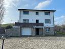 elegante-villa-indipendente-con-terreno-in-collina