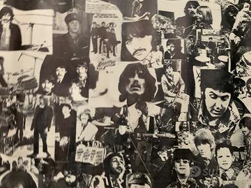 Due poster Beatles e John Lennon