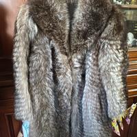 Pelliccia volpe bianca