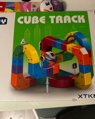 Pista Trenino Magnetica Cube Track 81 pezzi