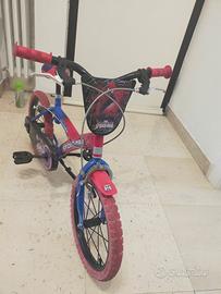 Bicicletta per vambini