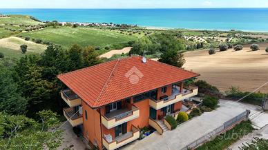 VILLA SINGOLA A ROSETO DEGLI ABRUZZI