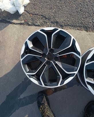 cerchi originali Renault Clio IV serie del 17 