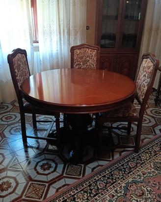 tavolo e sedie