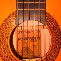Chitarra Classica Ferrarotti in Legno + Accessori