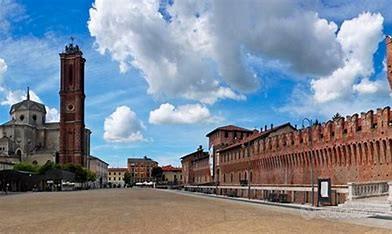 Posto letto in zona residenziale di Galliate