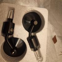 coppia di specchietti da manubrio nuovi 