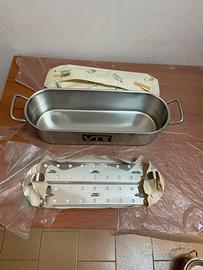 Tegame per cucinare pesce in casa o in ristorante