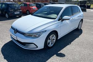Volkswagen Golf 8 1.0 TSI EVO Life