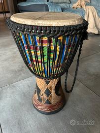 Djembe africano artigianale