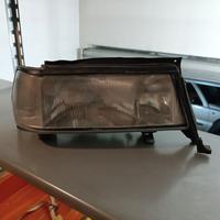 Lancia thema 1990 fanale dx