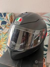 Casco da moto AGV