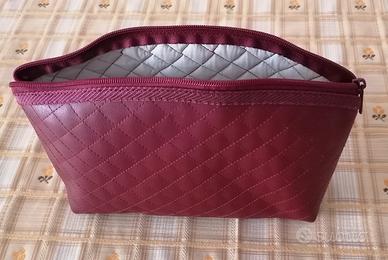 Custodia per accessori da viaggio