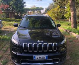 JEEP Nuova Cherokee